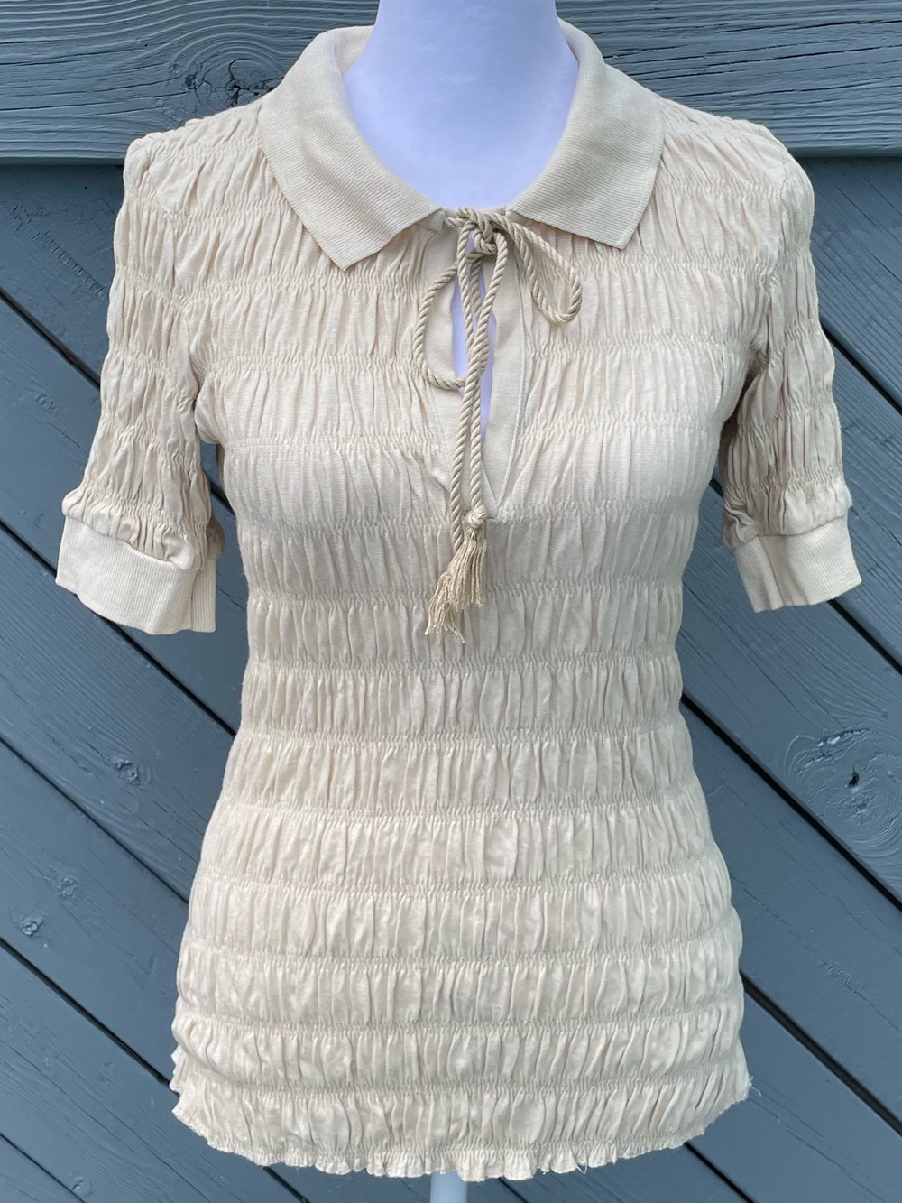Chaiken Collared Beige Smocked Tie-Neck Women's Top size Small